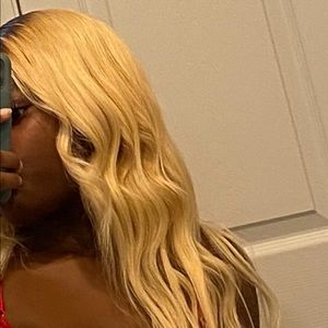 13x4x1 blonde frontal wig with brown roots